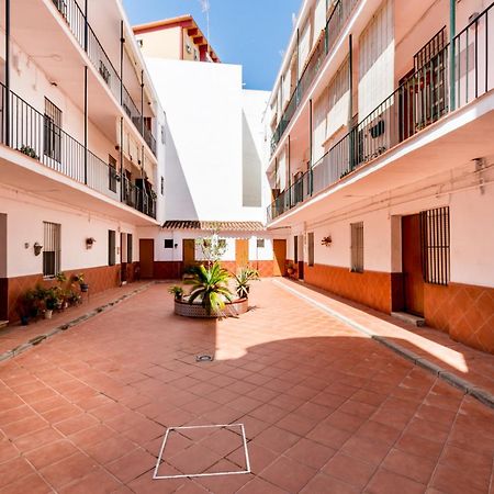 Apartmán Holi-Rent Salado Sevilla Exteriér fotografie