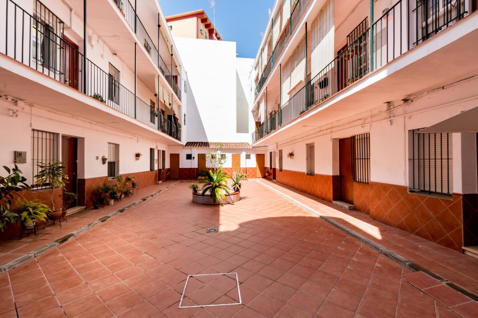 Apartmán Holi-Rent Salado Sevilla Exteriér fotografie