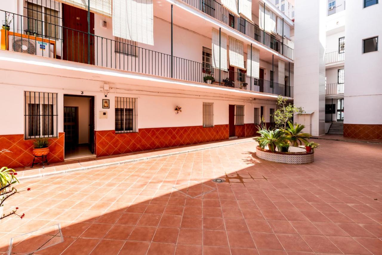 Apartmán Holi-Rent Salado Sevilla Exteriér fotografie