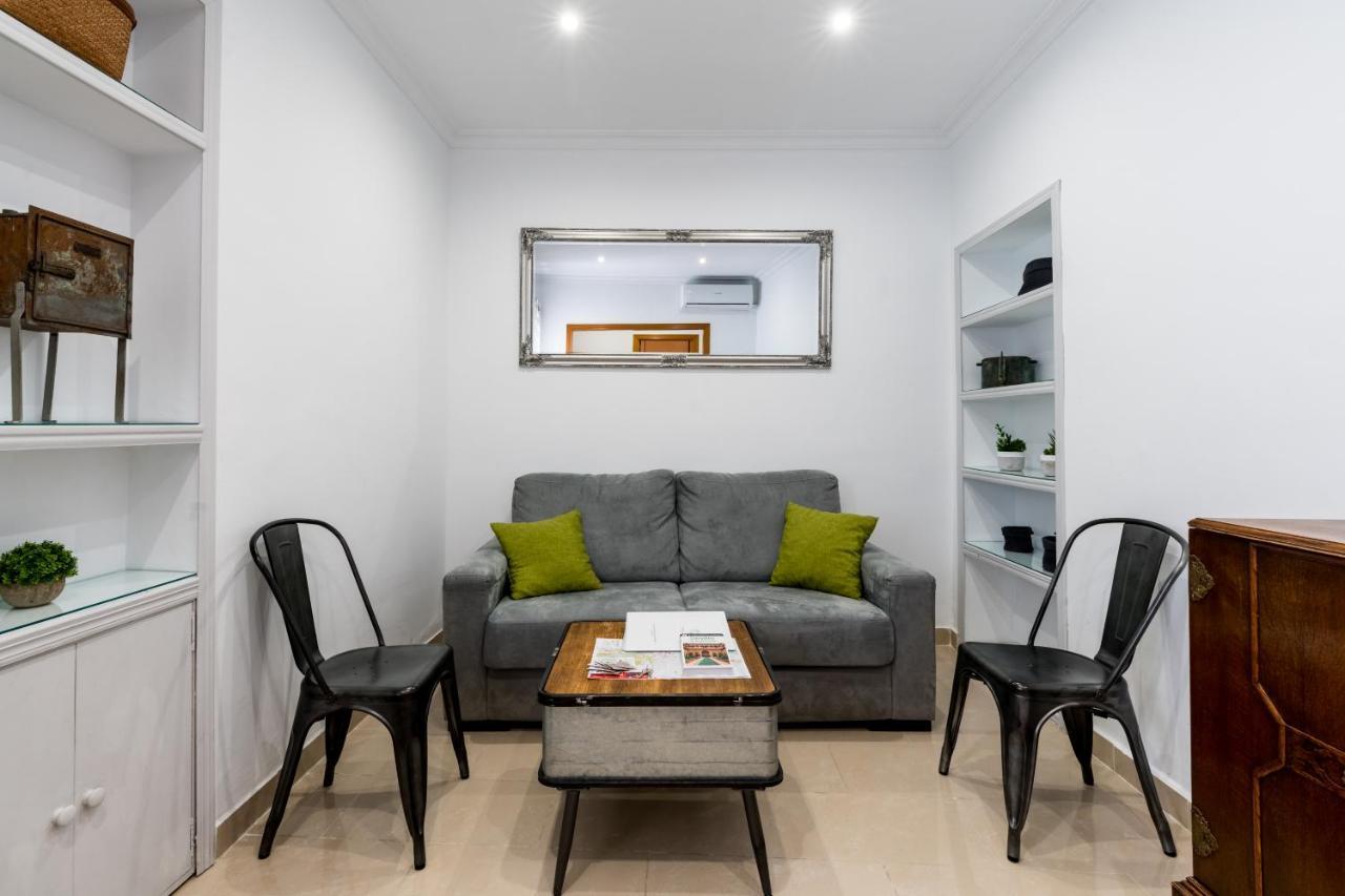 Apartmán Holi-Rent Salado Sevilla Exteriér fotografie