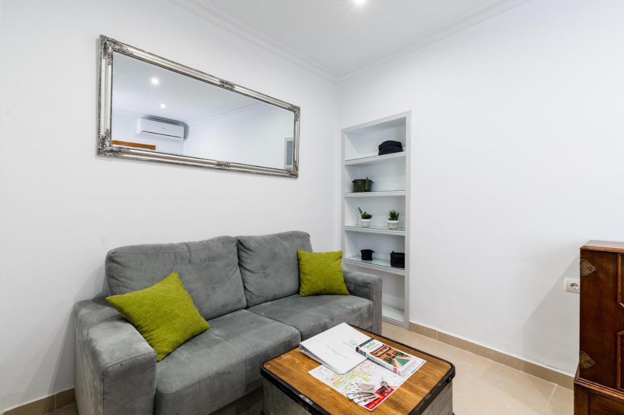 Apartmán Holi-Rent Salado Sevilla Exteriér fotografie