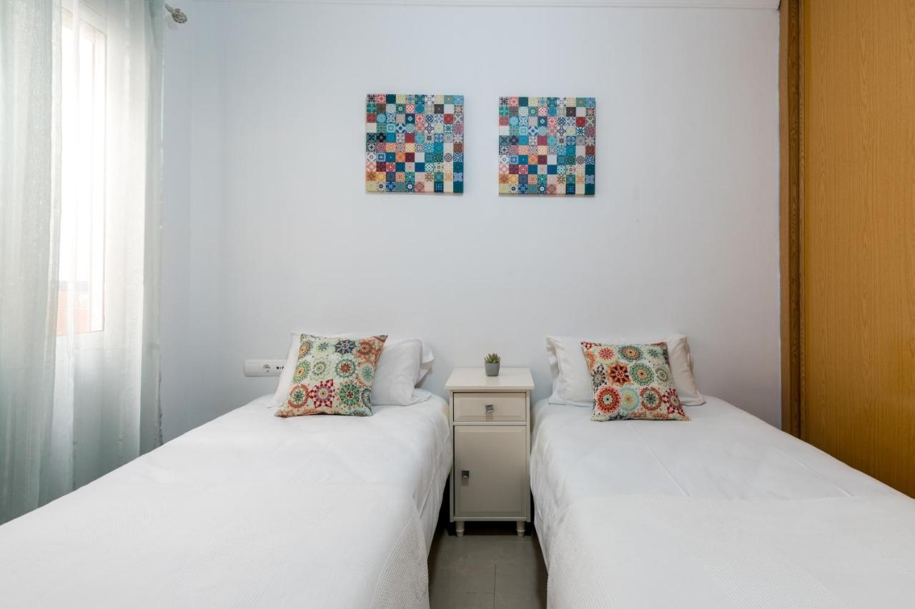Apartmán Holi-Rent Salado Sevilla Exteriér fotografie