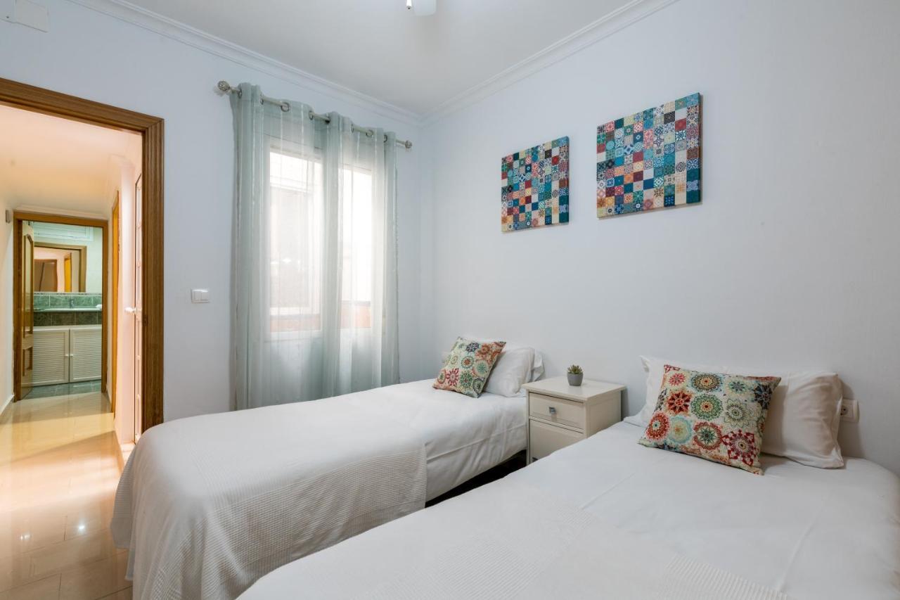 Apartmán Holi-Rent Salado Sevilla Exteriér fotografie